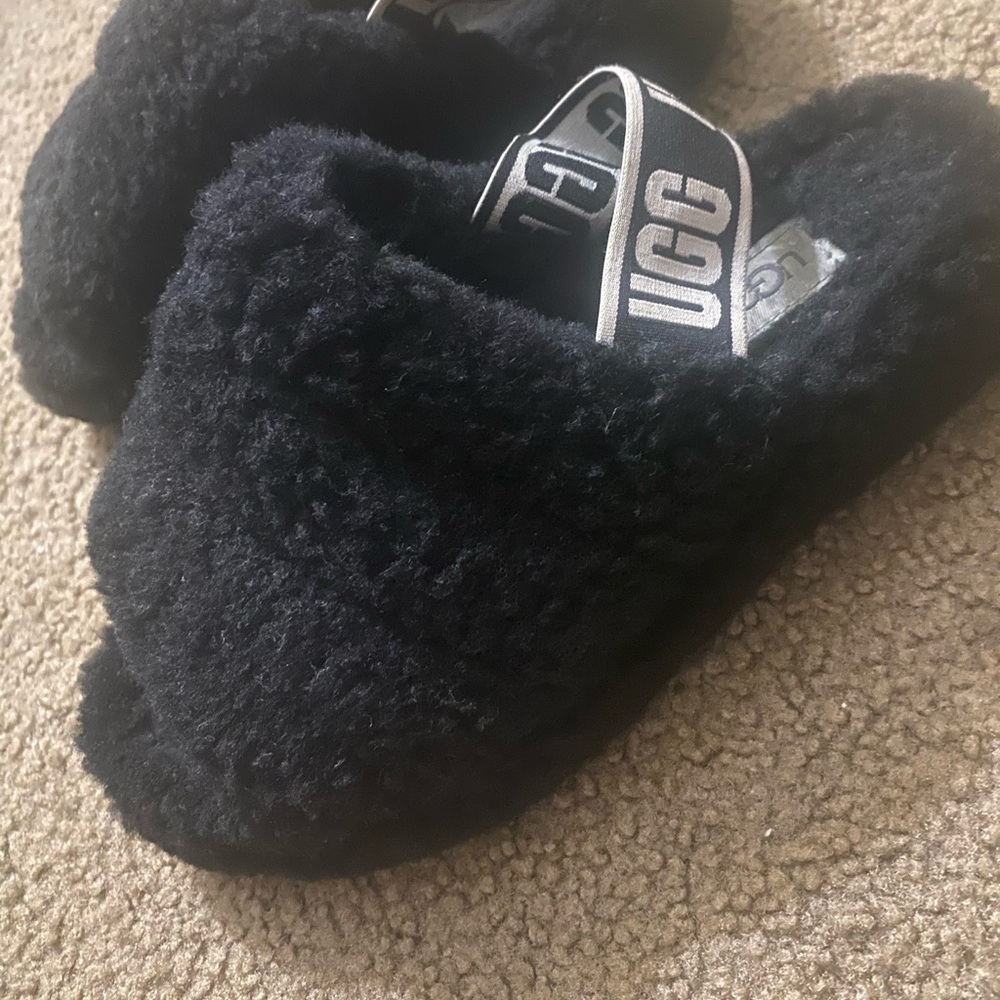 UGG Black Fuzzy Slides